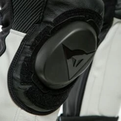 DAINESE LAGUNA SECA 5 1-Teiler S-T Perforiert Lederkombi -Motorradladen Dainese 2015134688051019258472 2