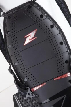 ZANDONA SPINE RÜCKENPROTEKTOR 8 SCHUPPEN 11 ZANDONA SPINE RÜCKENPROTEKTOR 8 SCHUPPEN -Motorradladen zandona spine rueckenprotektor 8 sch schwarz xs 706003swxs 2 1